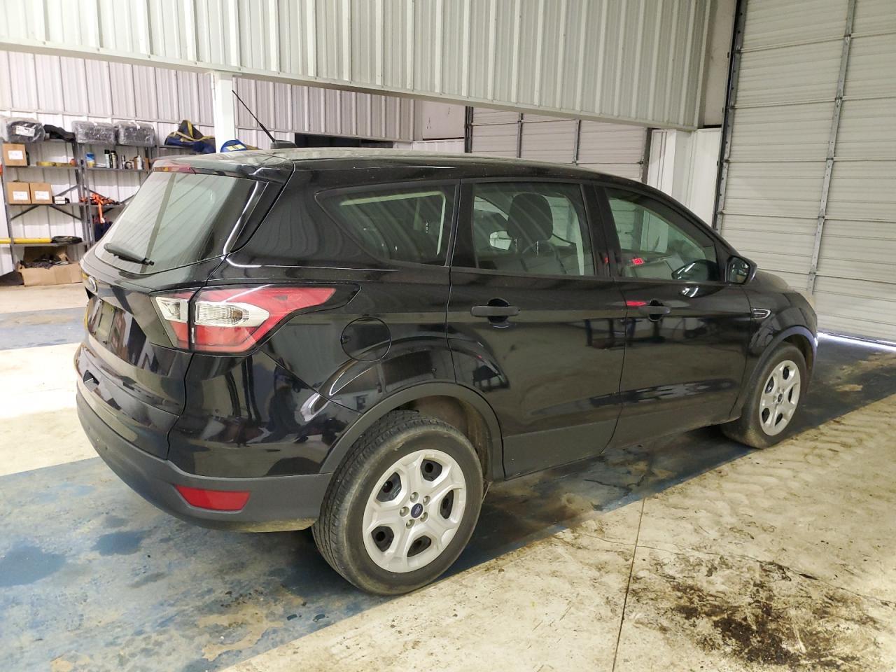2017 FORD ESCAPE S - Image 3