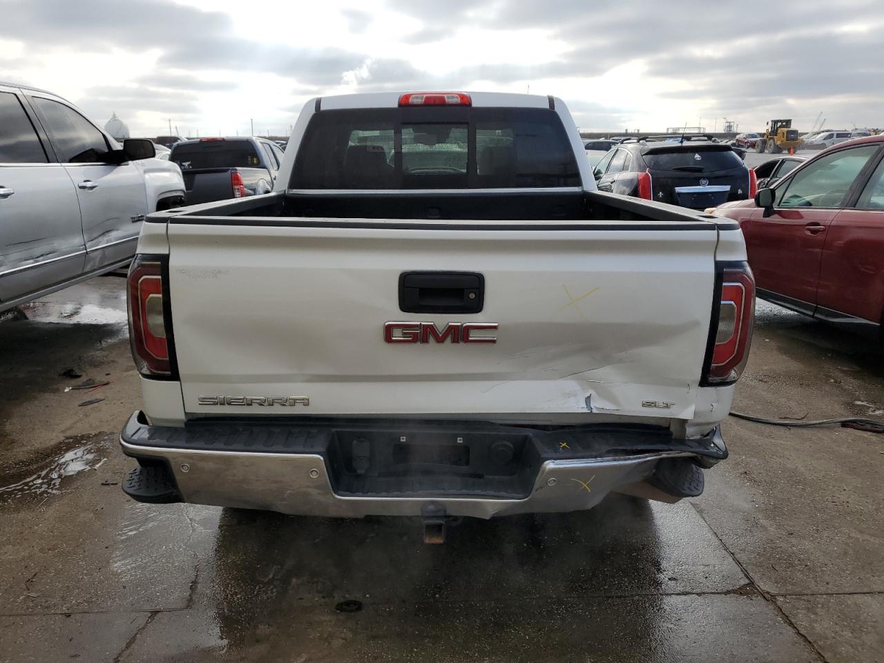 2018 GMC SIERRA K15 - Image 6