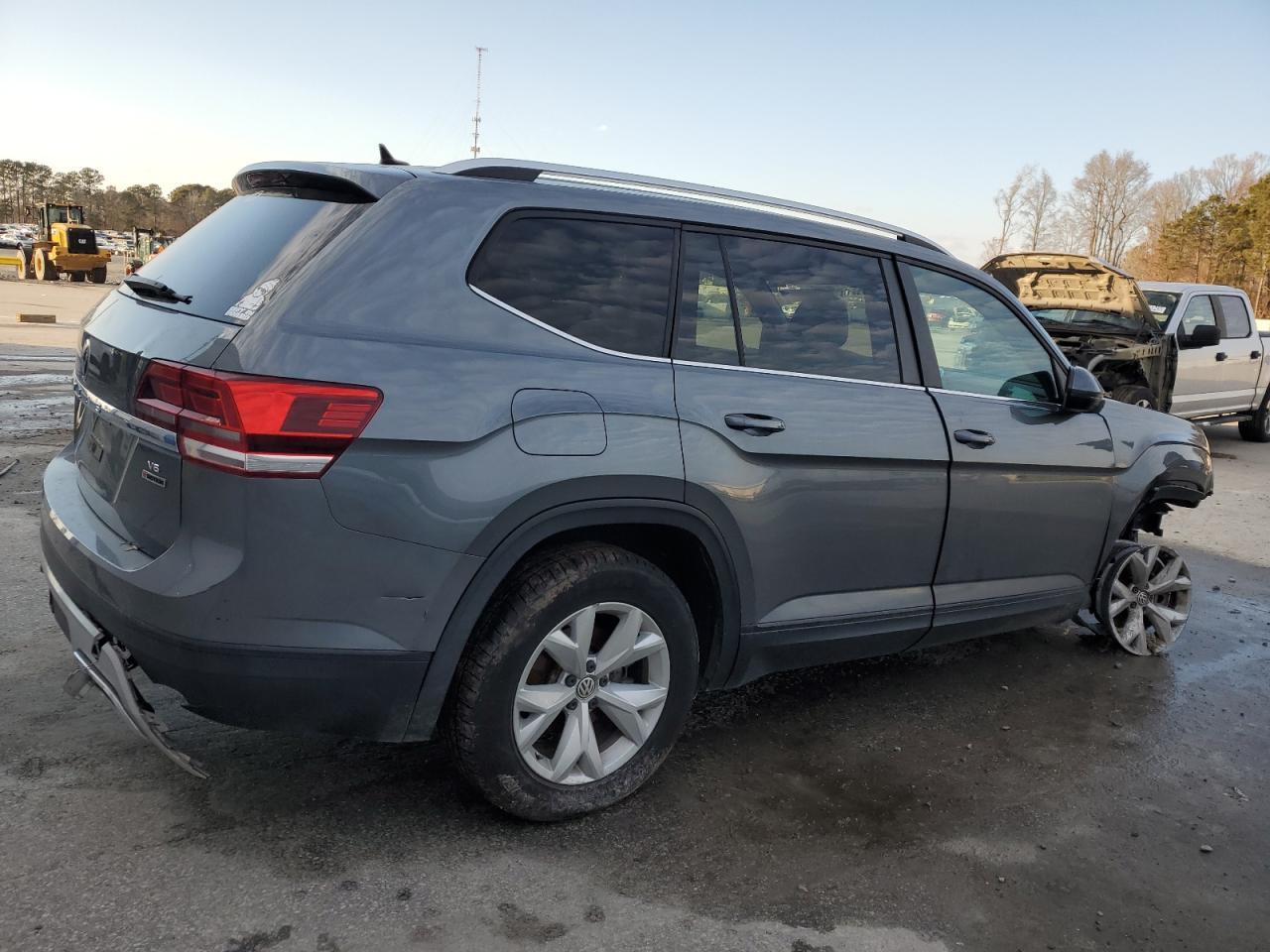 2019 VOLKSWAGEN ATLAS SE - Фото 3
