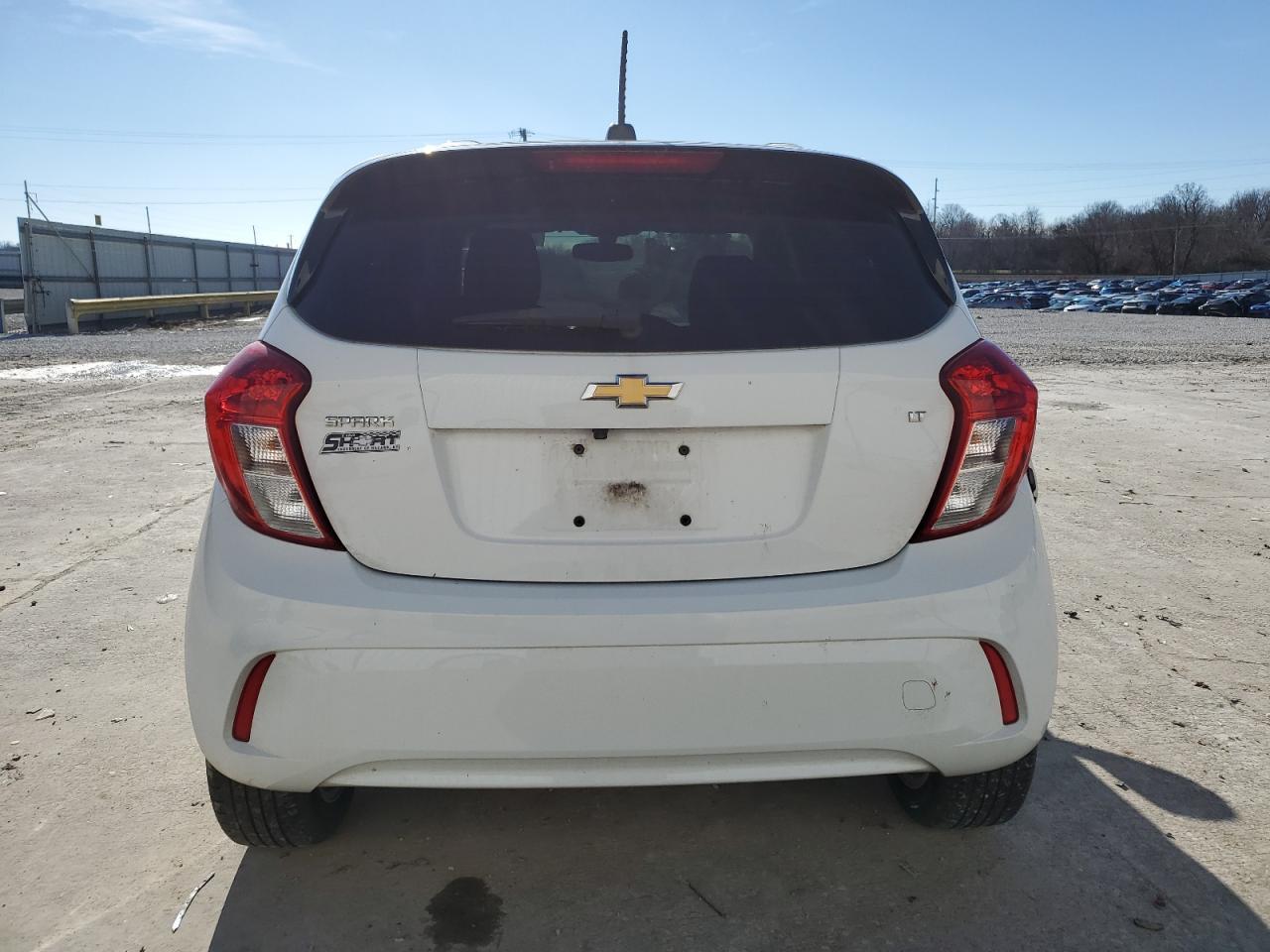 2022 CHEVROLET SPARK 1LT - Фото 6