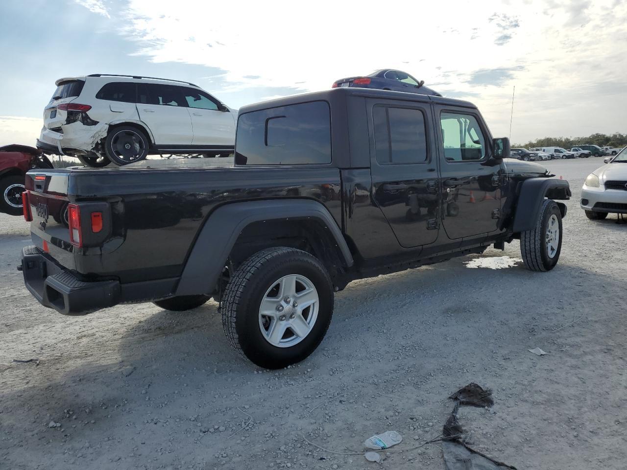 2023 JEEP GLADIATOR - Фото 3