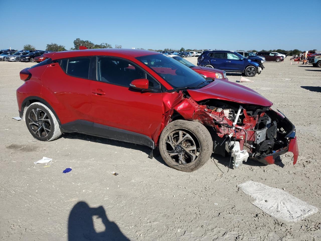 2021 TOYOTA C-HR XLE - Фото 4