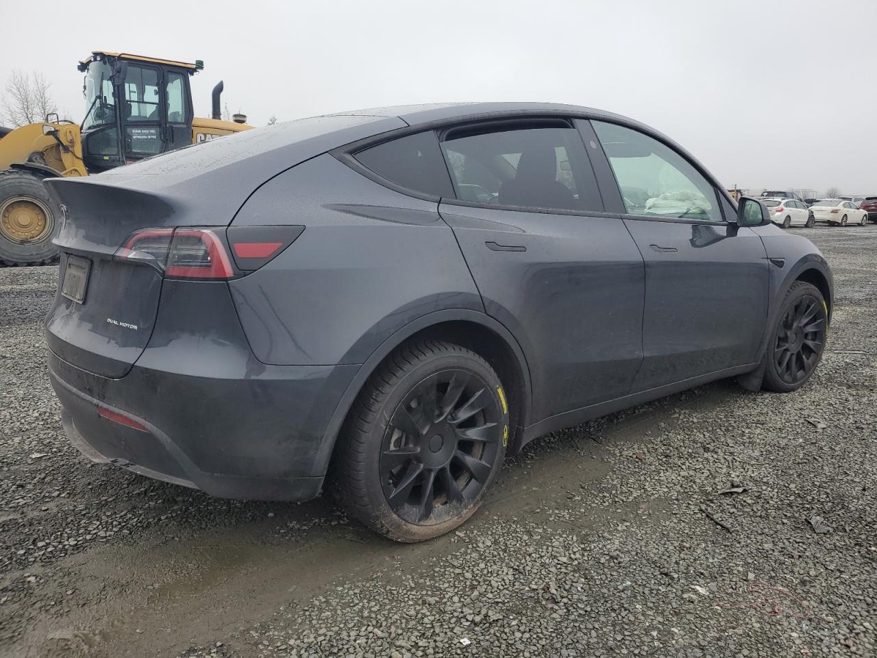 2024 TESLA MODEL Y - Image 3