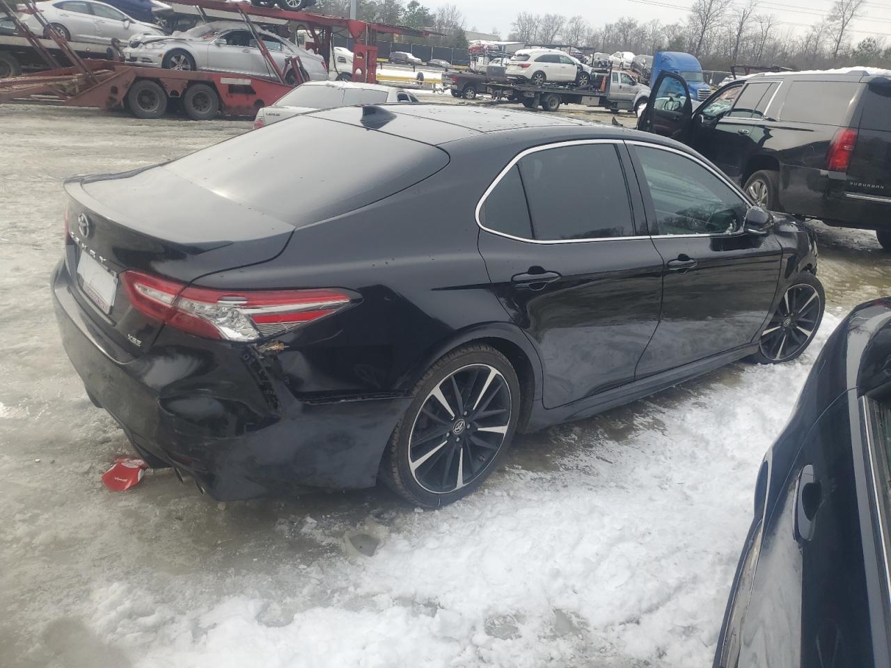 2019 TOYOTA CAMRY XSE - Фото 3