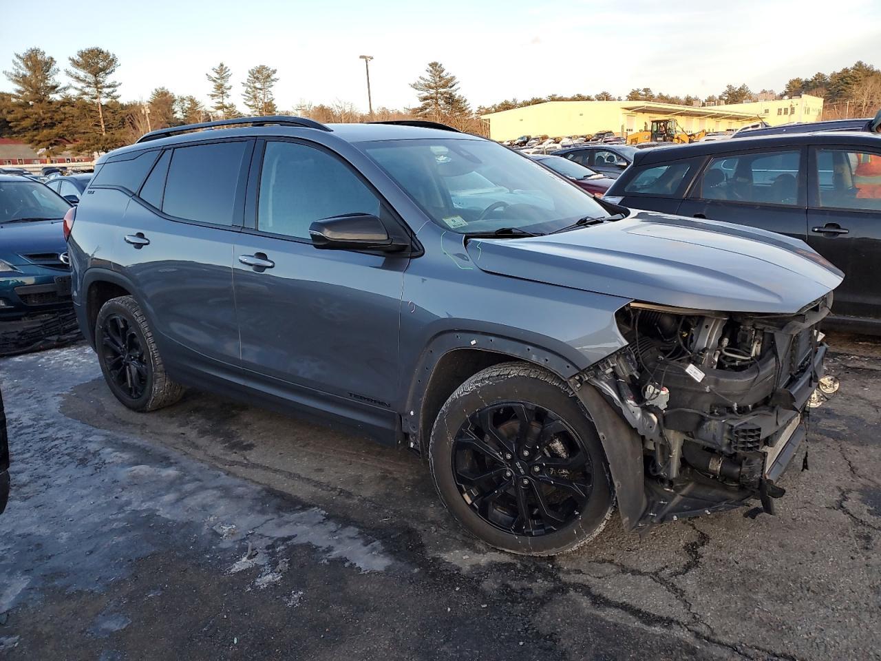 2021 GMC TERRAIN SL - Фото 4