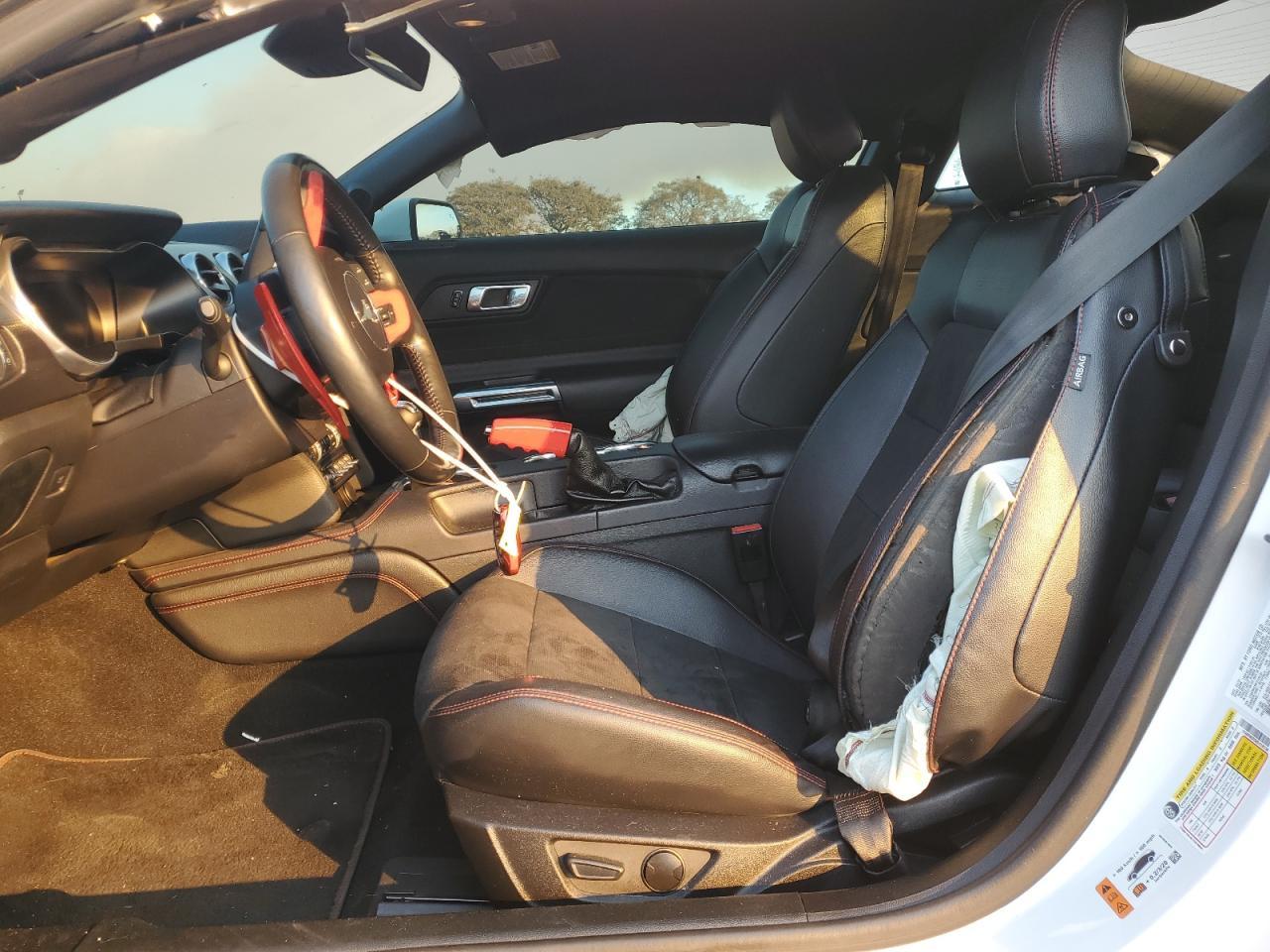 2021 FORD MUSTANG GT - Фото 7