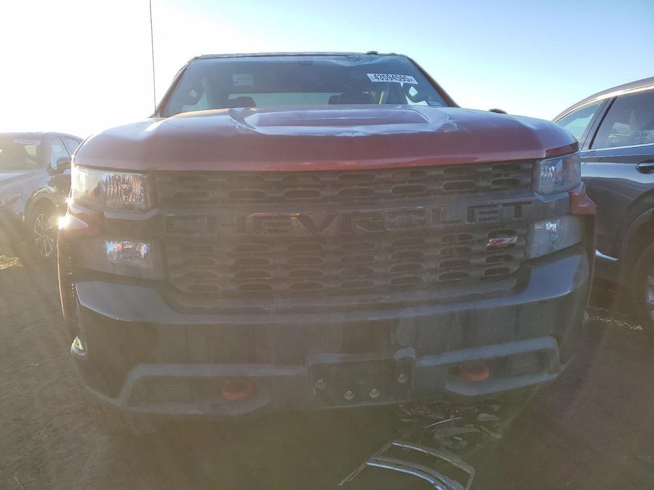 2019 CHEVROLET SILVERADO - Фото 5