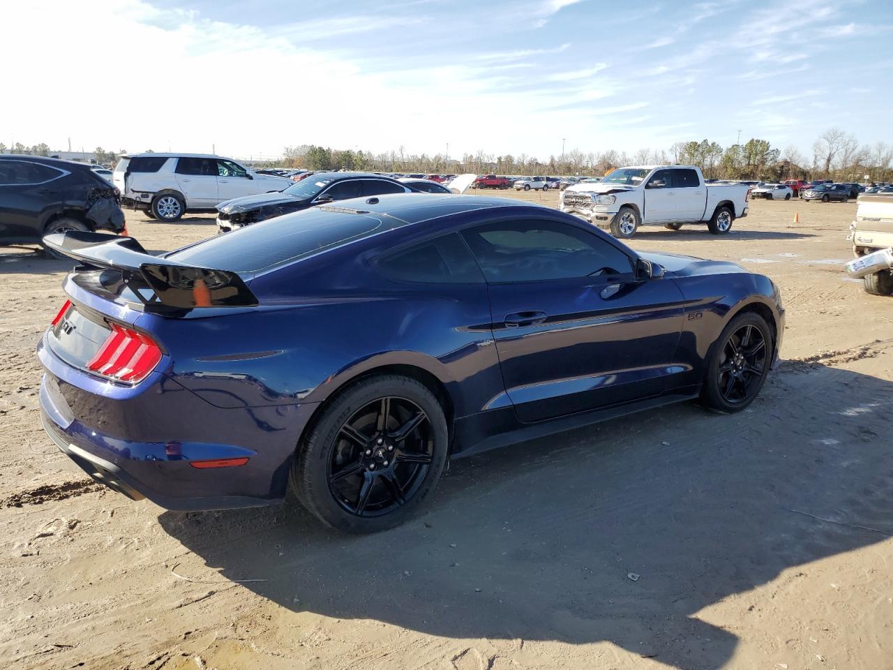 2018 FORD MUSTANG GT - Фото 3