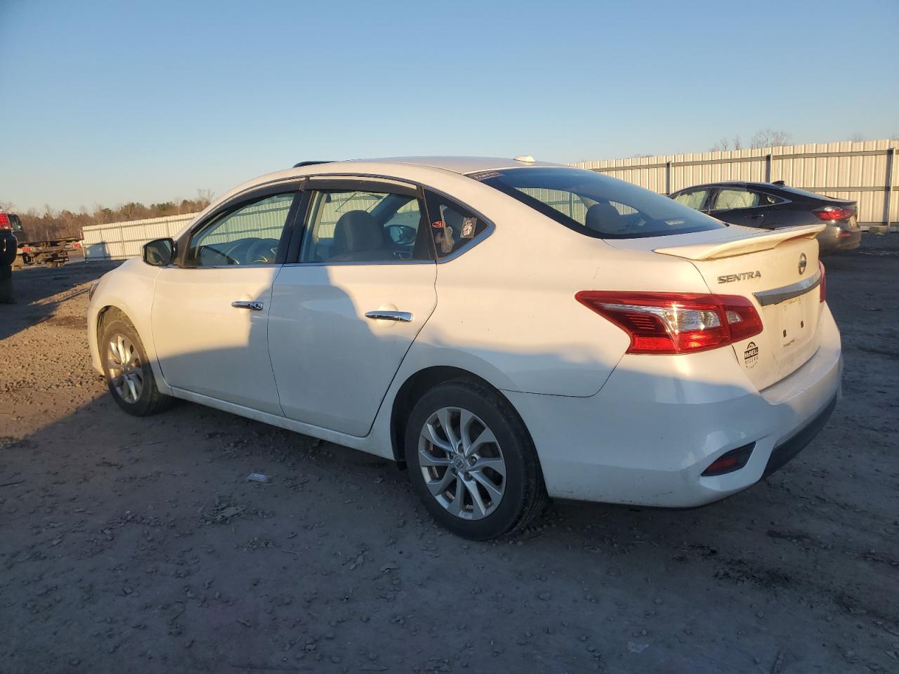 2017 NISSAN SENTRA S - Фото 2