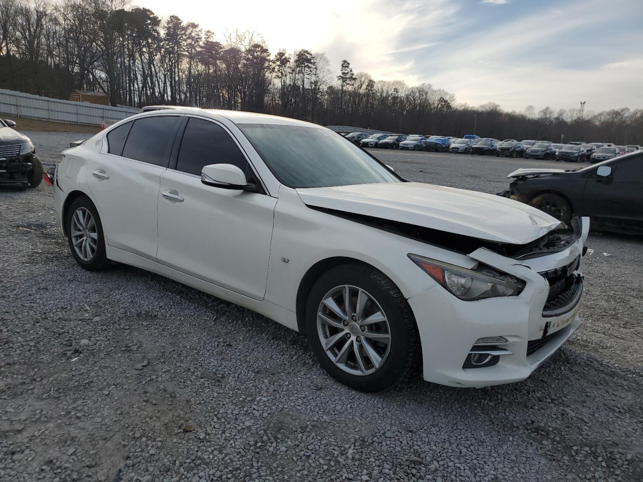 2015 INFINITI Q50 BASE - Image 4