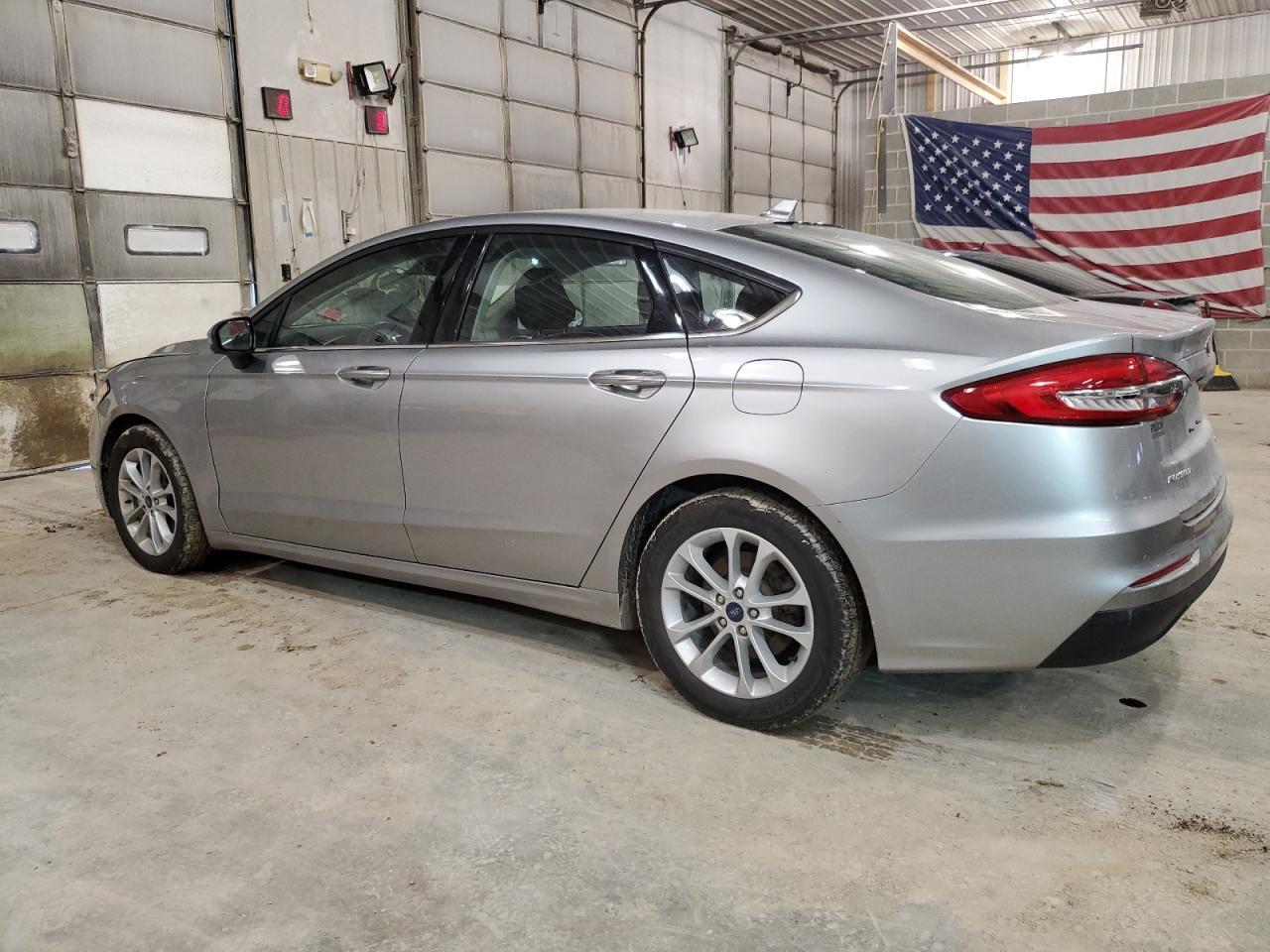 2020 FORD FUSION SE - Фото 2