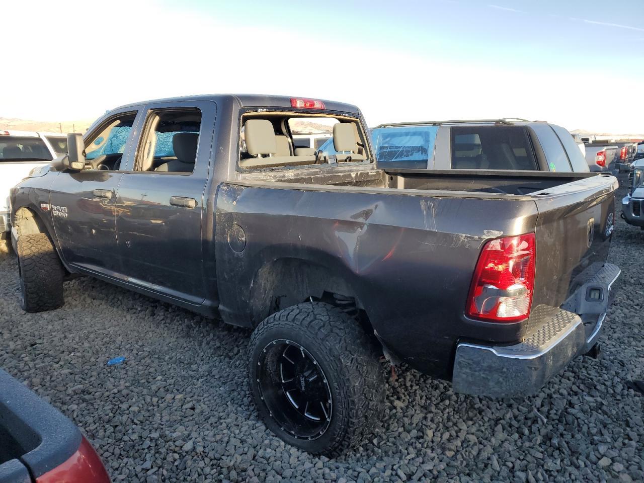 2015 RAM 1500 ST - Image 2