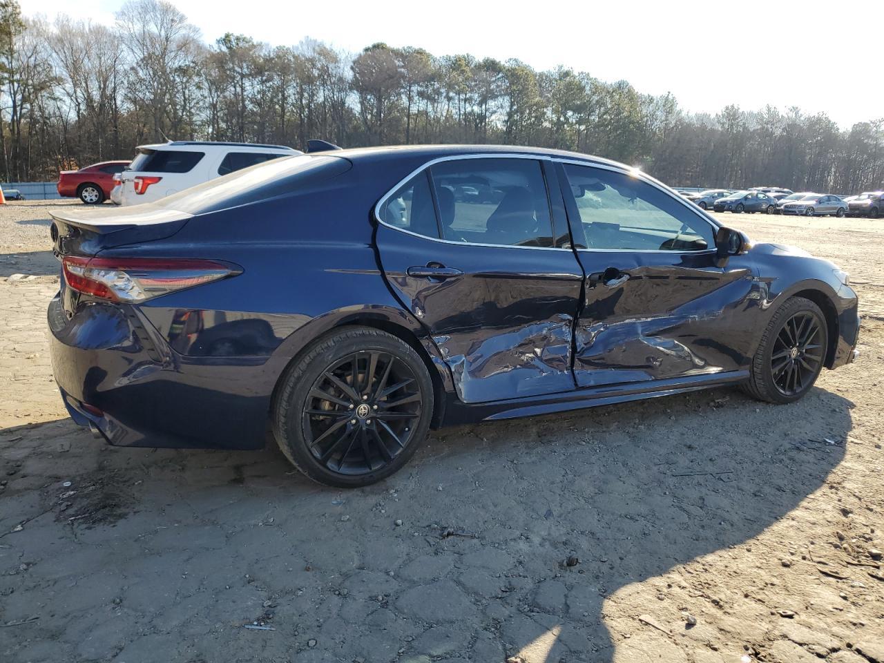 2021 TOYOTA CAMRY XSE - Фото 3