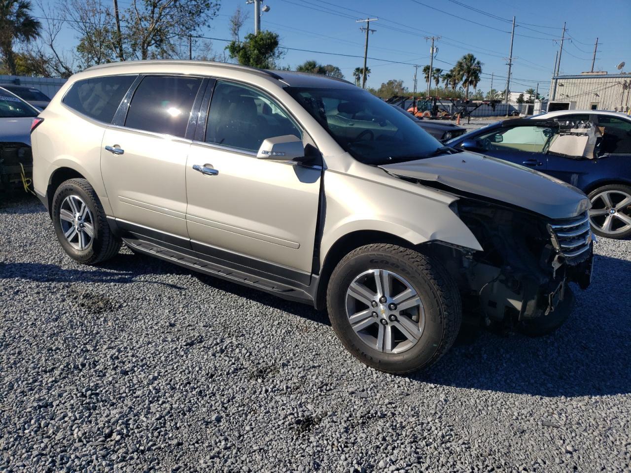 2015 CHEVROLET TRAVERSE L - Image 4