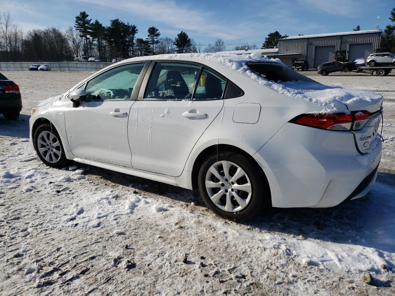 2021 TOYOTA COROLLA LE - Image 2