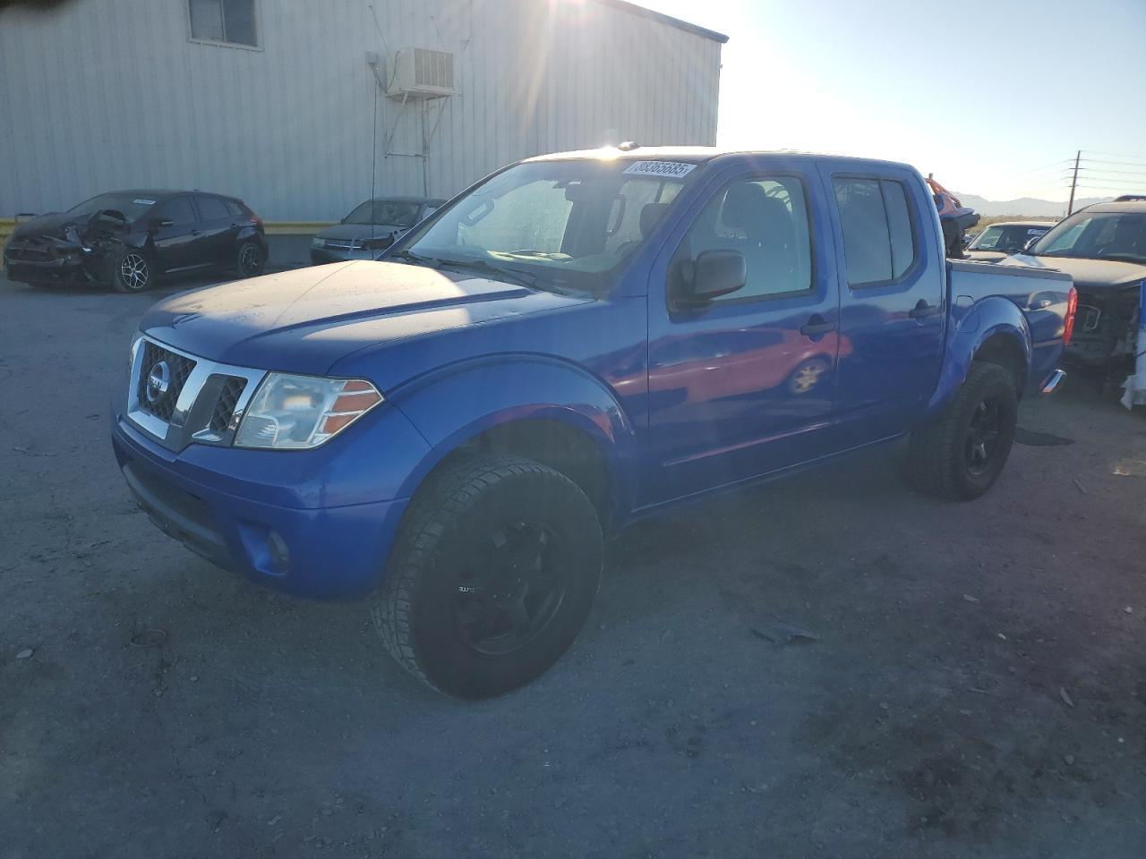 2012 NISSAN FRONTIER S