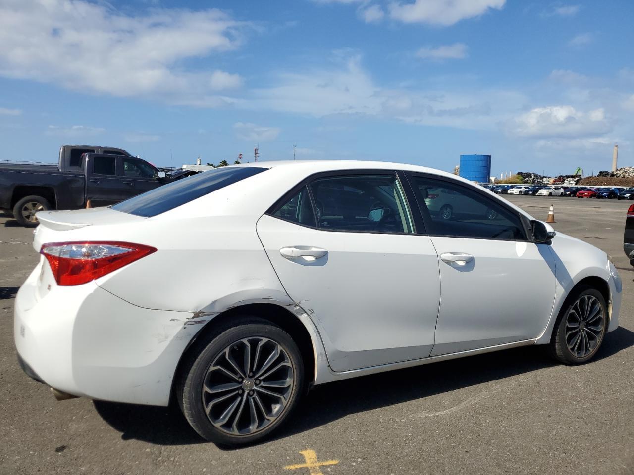 2014 TOYOTA COROLLA L - Image 3