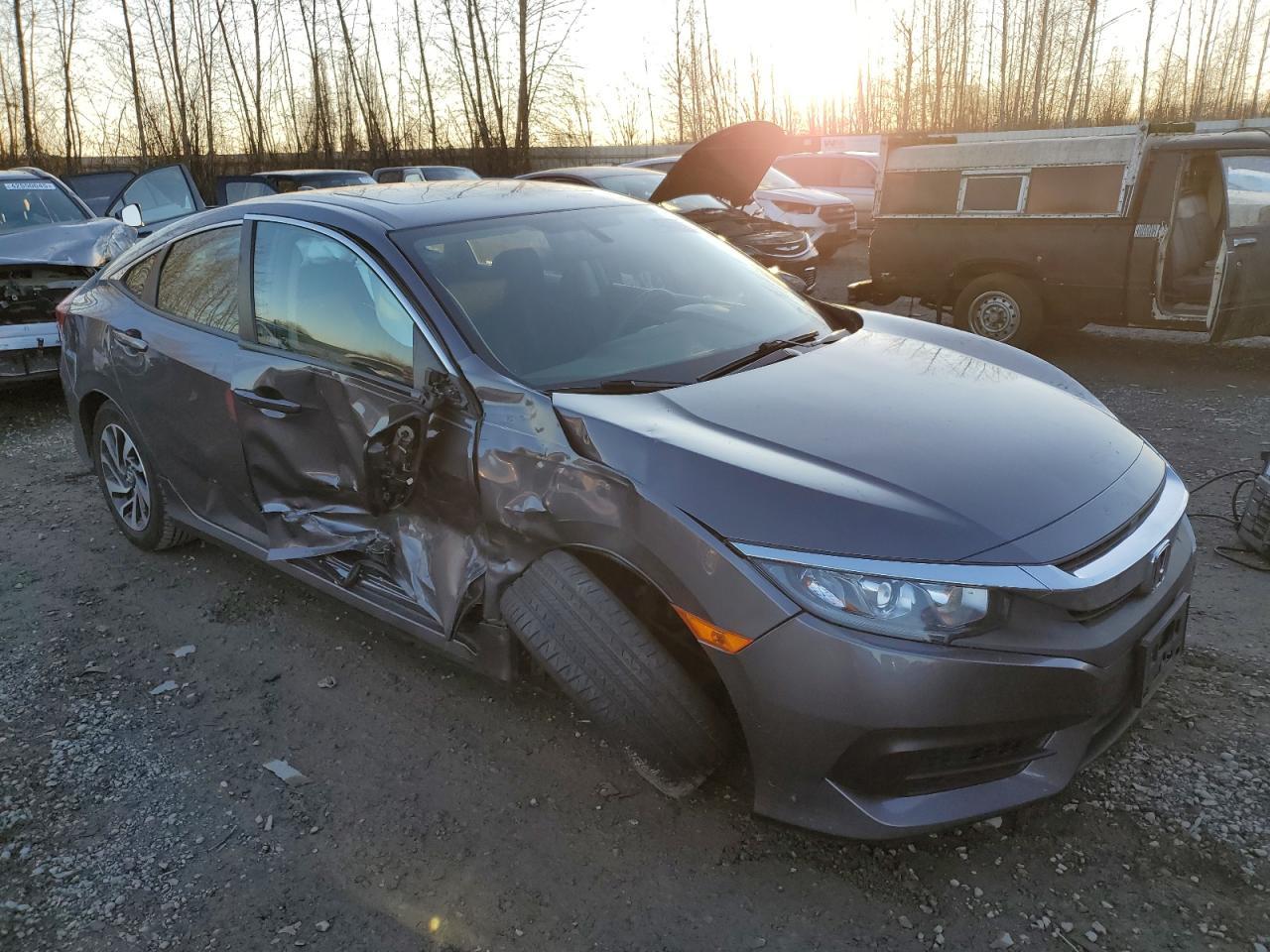 2018 HONDA CIVIC EX - Фото 4