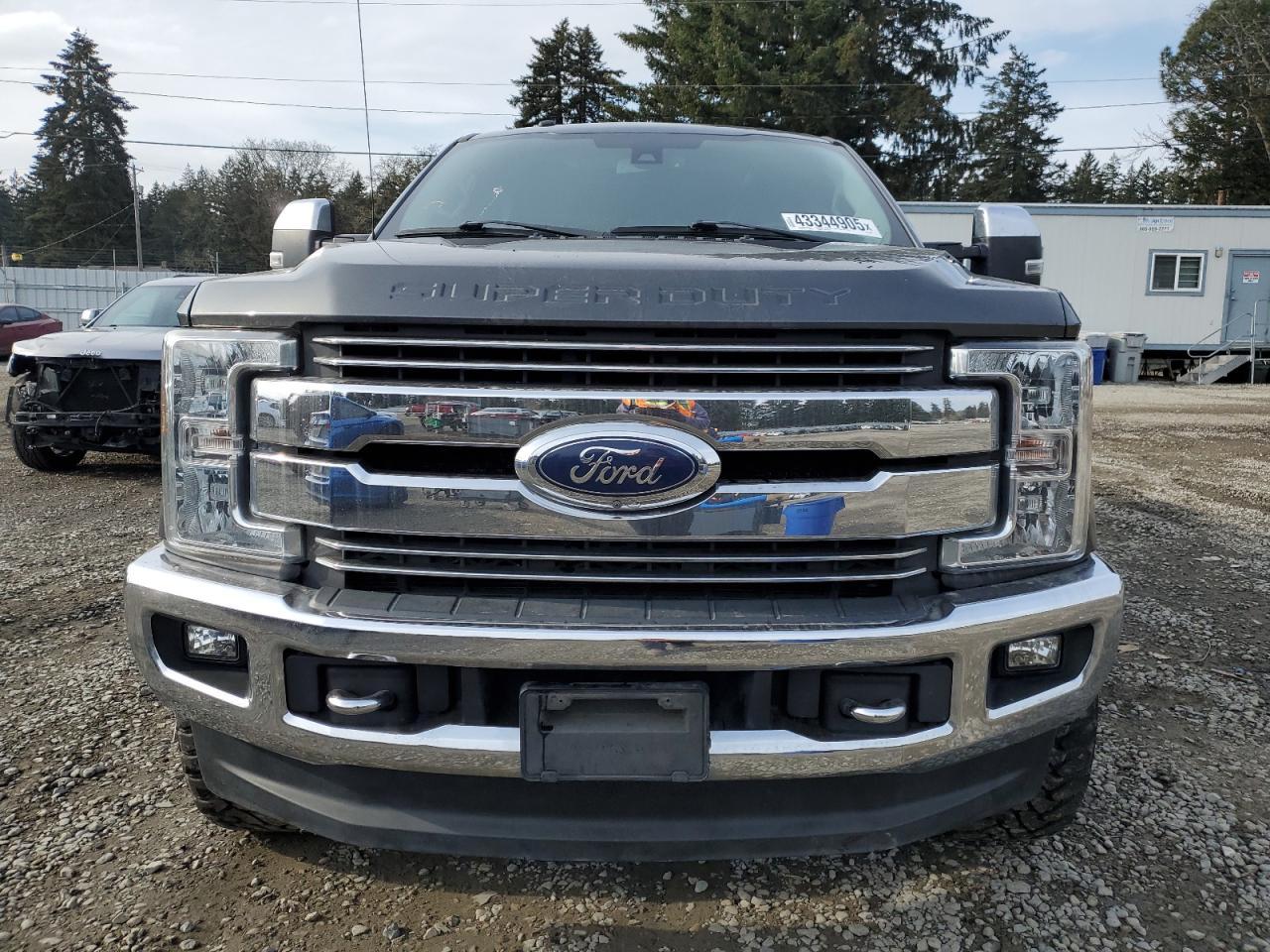 2017 FORD F350 SUPER - Image 5