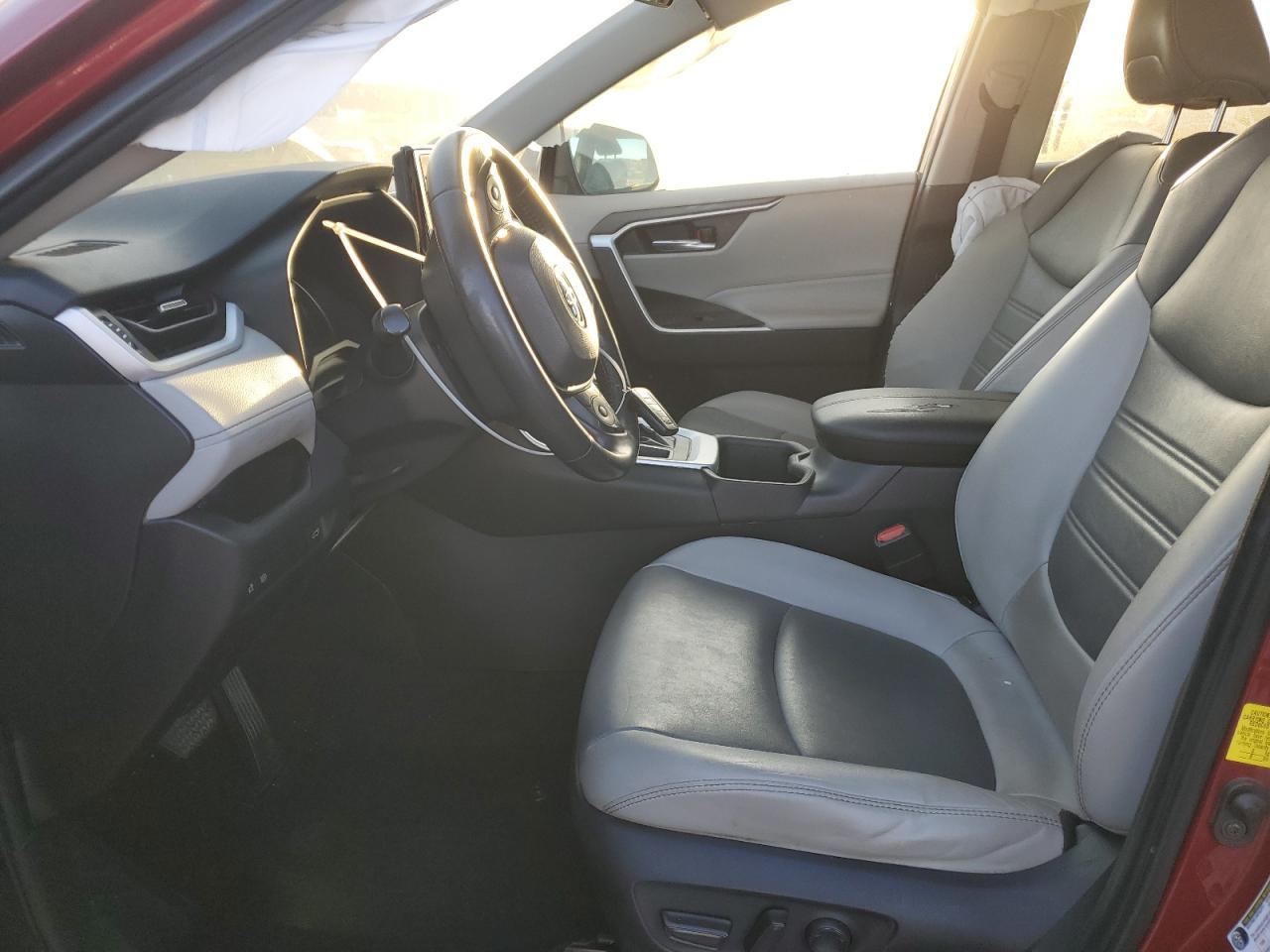 2022 TOYOTA RAV4 XLE P - Image 7