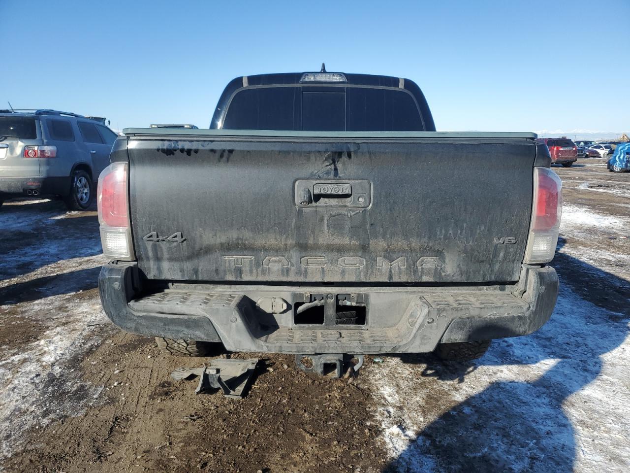 2017 TOYOTA TACOMA DOU - Фото 6