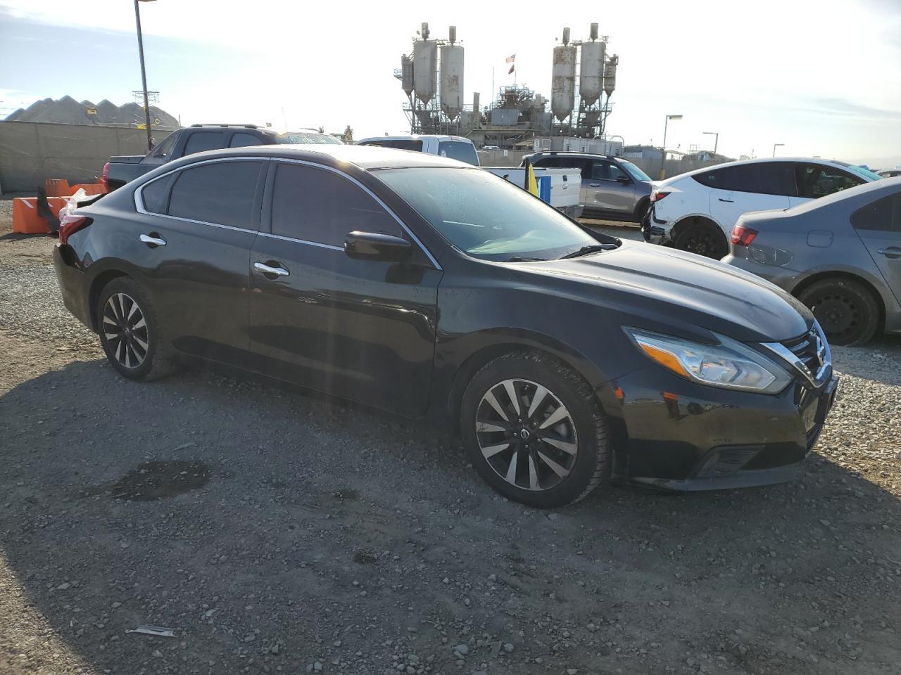 2018 NISSAN ALTIMA 2.5 - Фото 4
