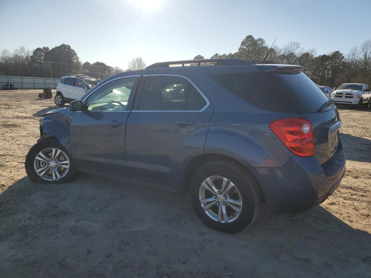 2011 CHEVROLET EQUINOX LT - Фото 2