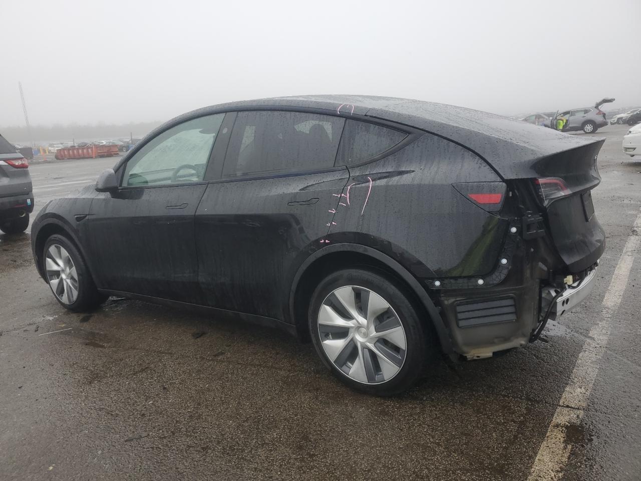 2023 TESLA MODEL Y - Image 2