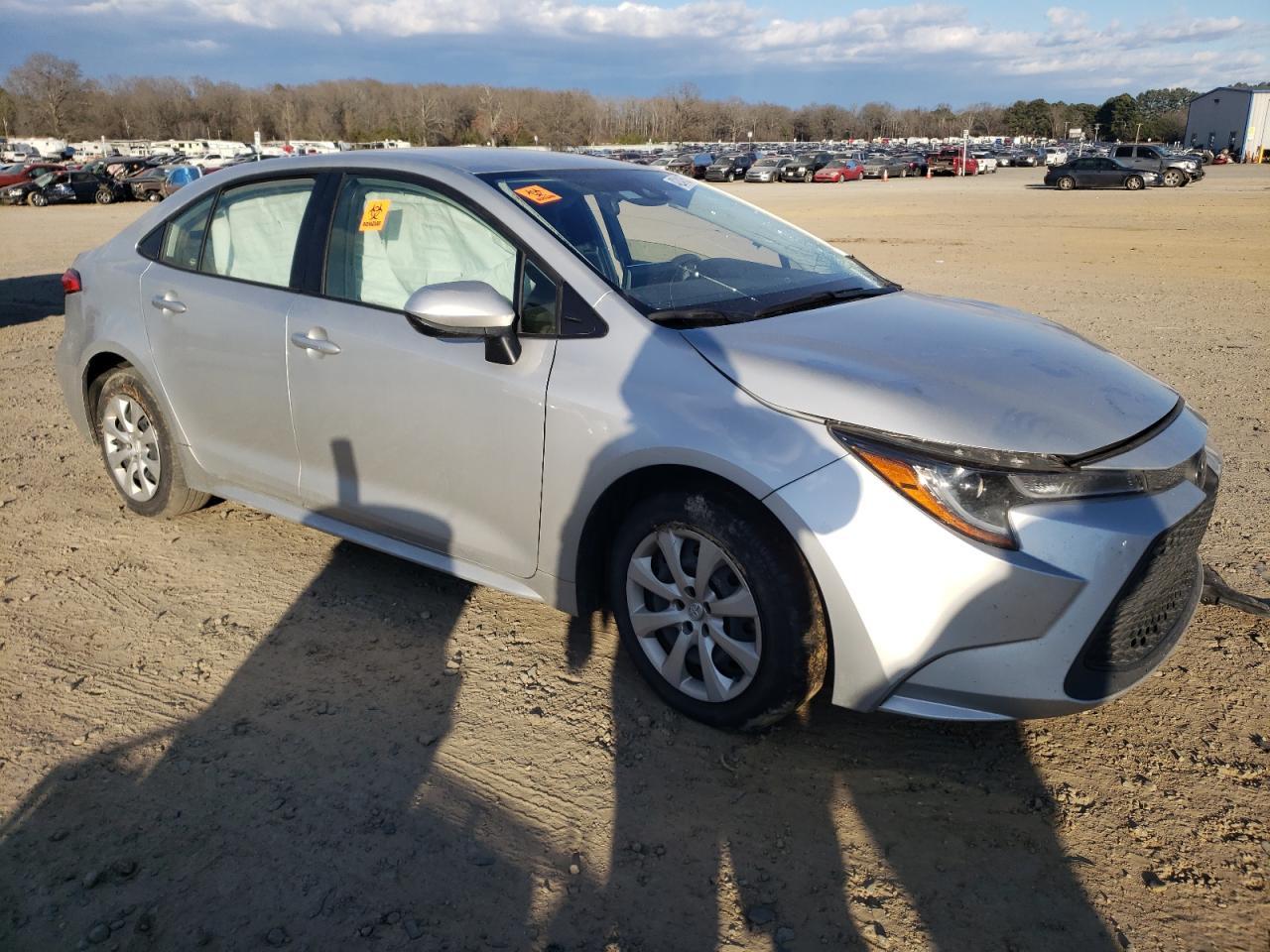 2022 TOYOTA COROLLA LE - Image 4
