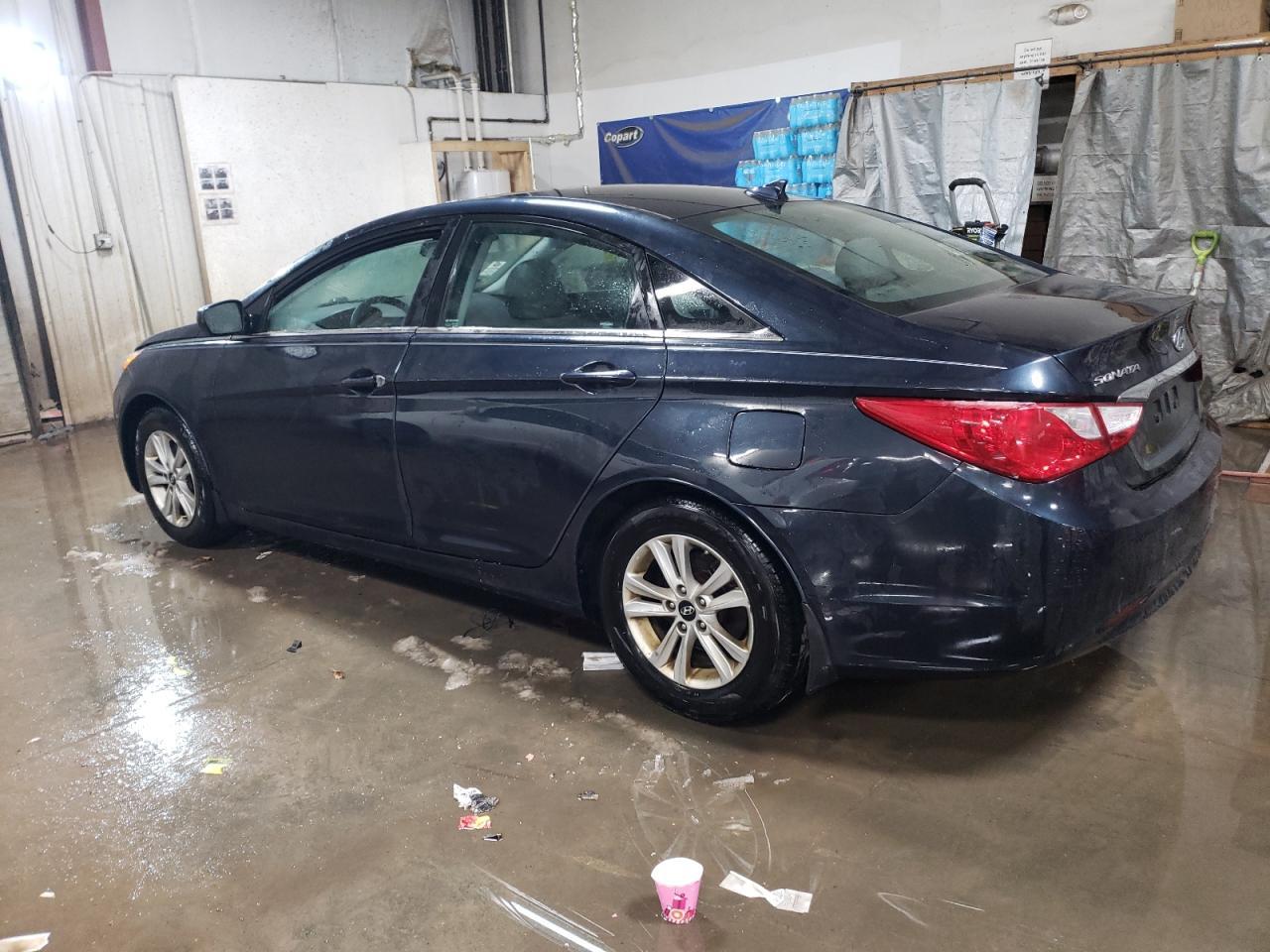 2013 HYUNDAI SONATA GLS - Image 2