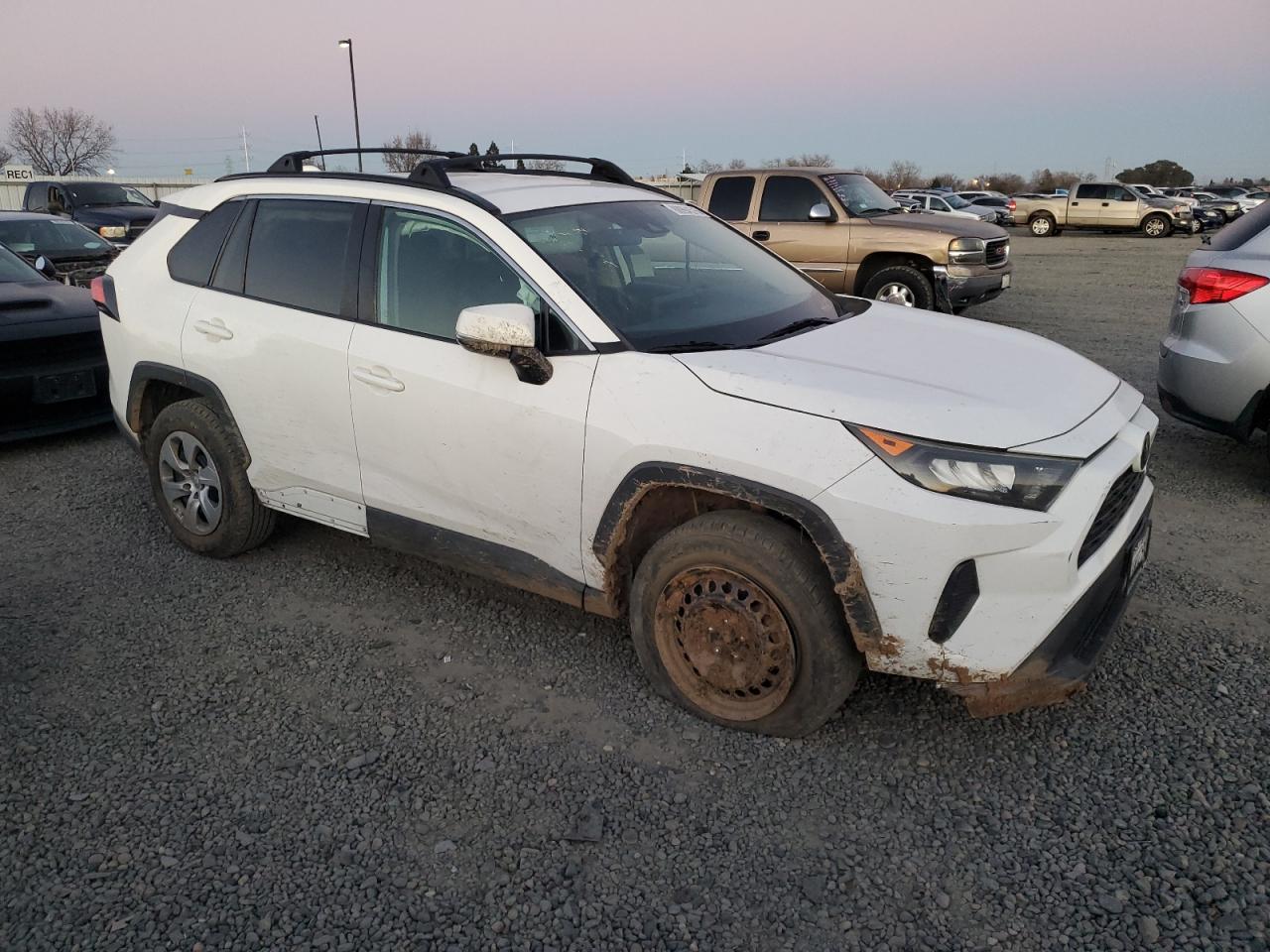 2021 TOYOTA RAV4 LE - Image 4