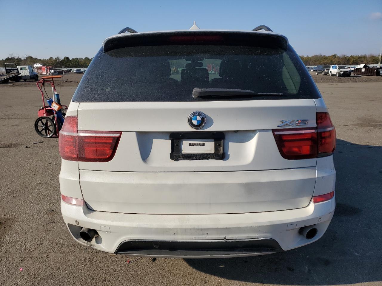 2013 BMW X5 XDRIVE3 - Фото 6