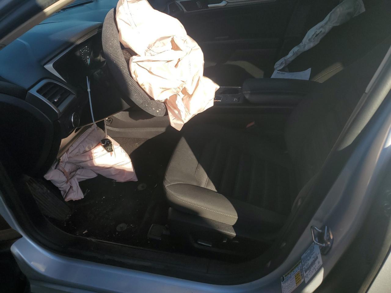 2017 FORD FUSION SE - Фото 7