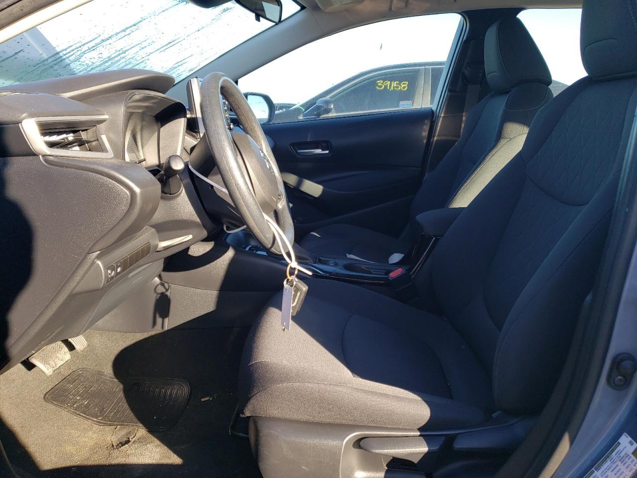 2021 TOYOTA COROLLA LE - Фото 7