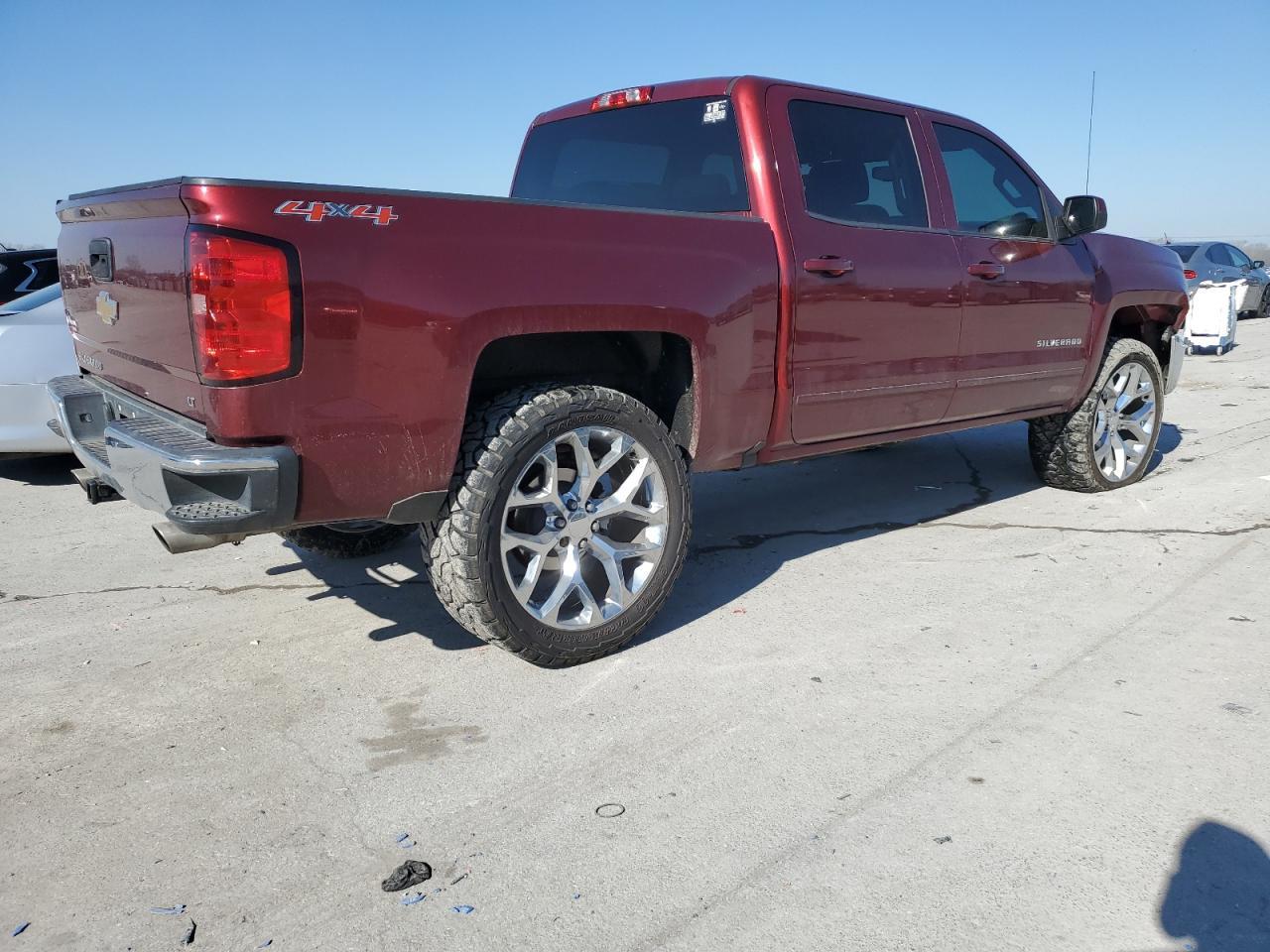2016 CHEVROLET SILVERADO - Фото 3
