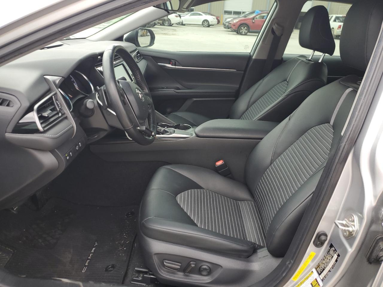 2019 TOYOTA CAMRY L - Фото 7