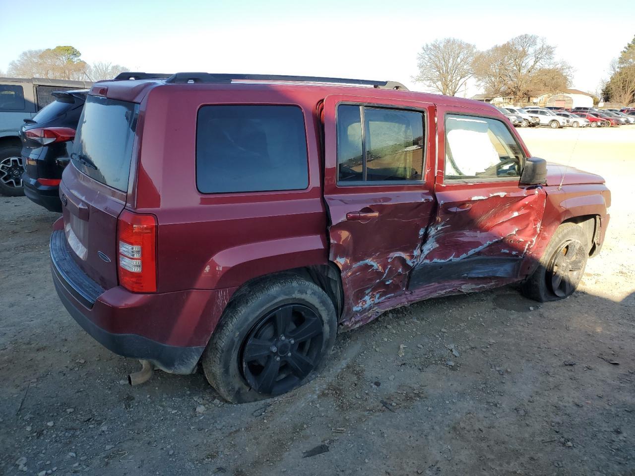 2015 JEEP PATRIOT SP - Фото 3