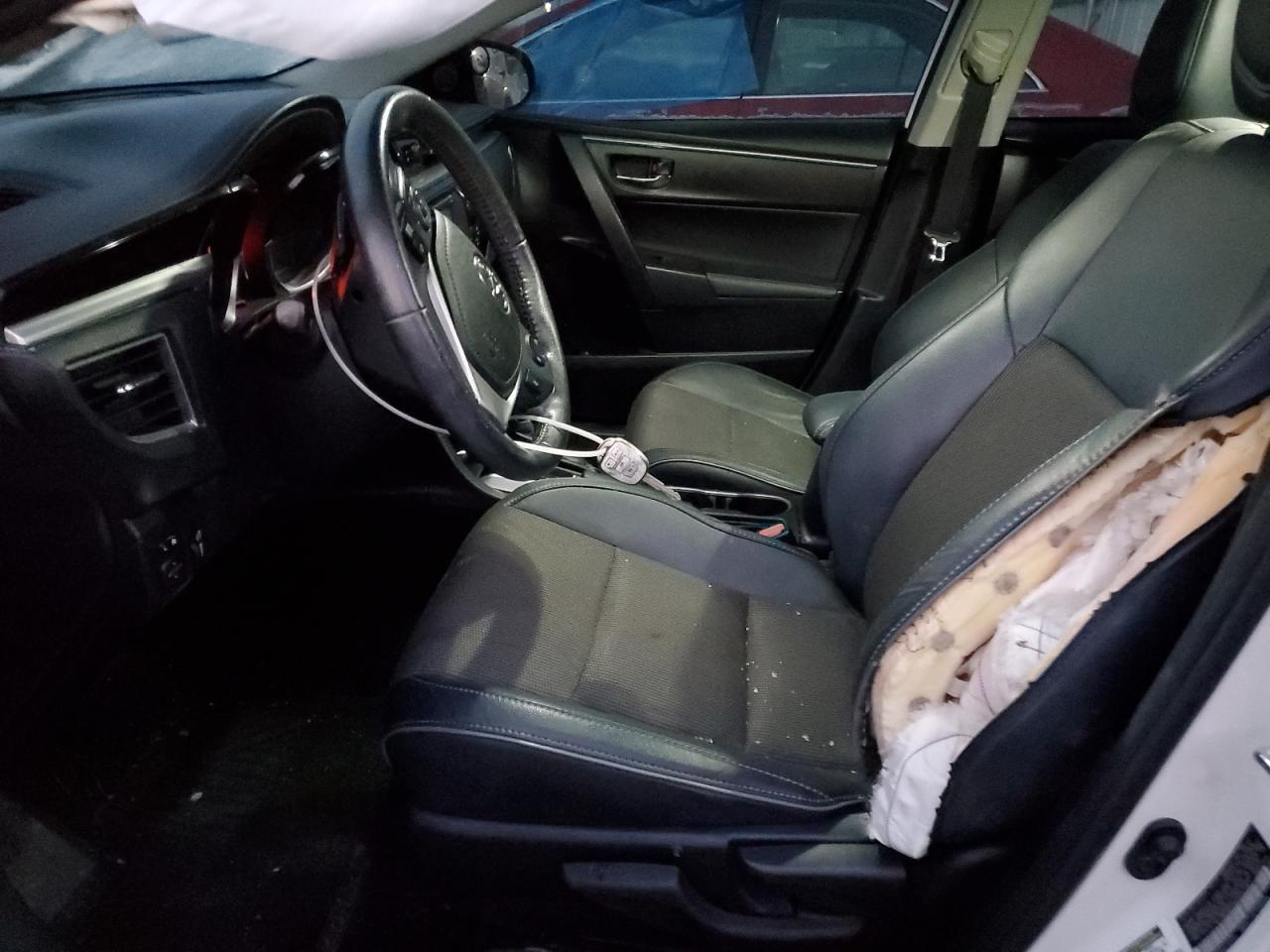 2016 TOYOTA COROLLA L - Фото 7