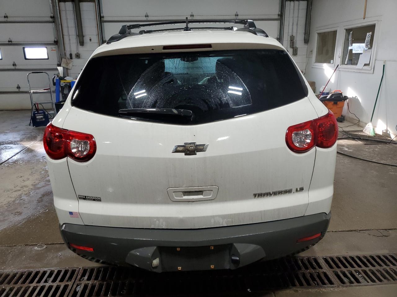 2012 CHEVROLET TRAVERSE L - Image 6