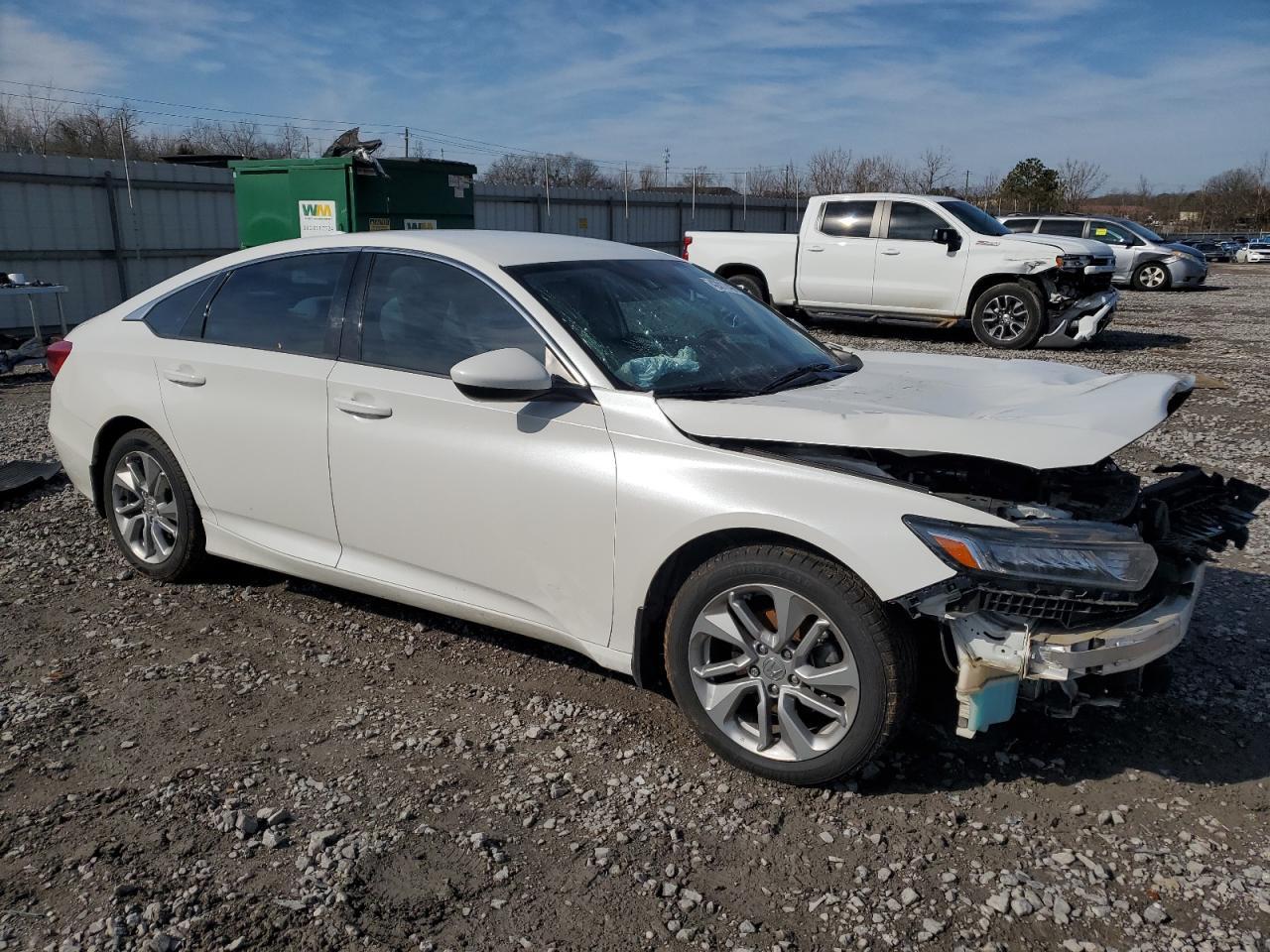 2018 HONDA ACCORD LX - Image 4