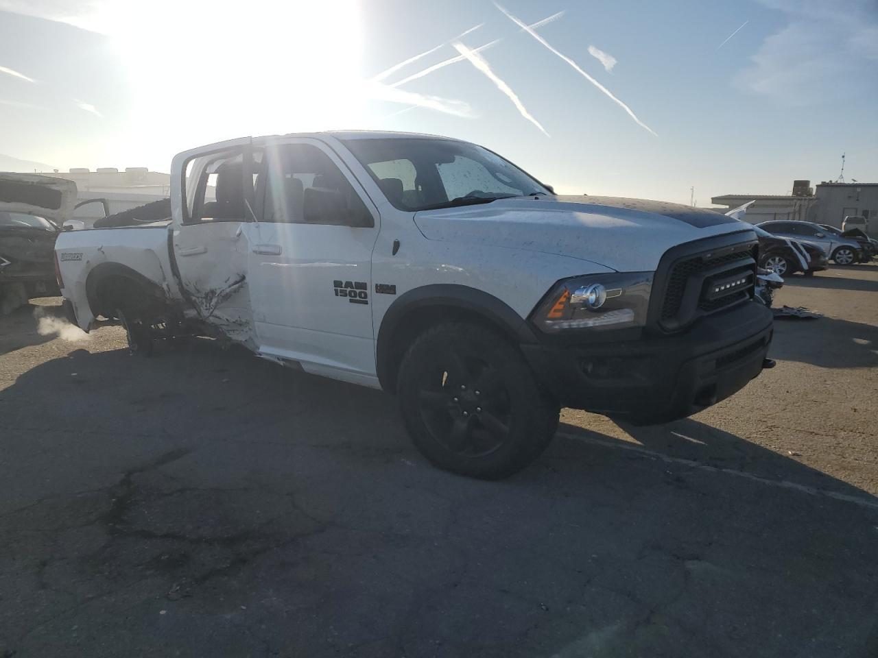 2019 RAM 1500 CLASS - Фото 4