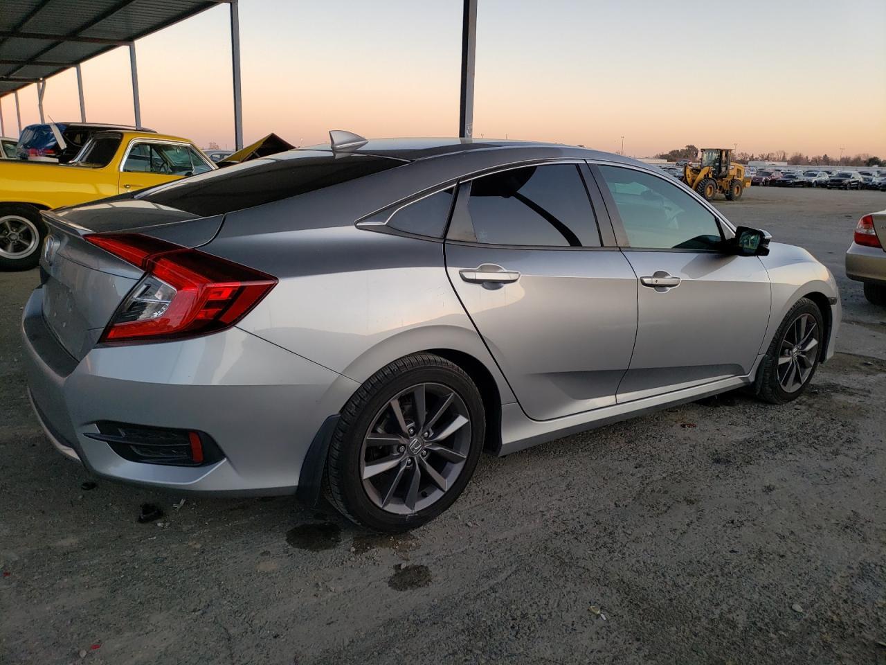 2020 HONDA CIVIC EX - Image 3