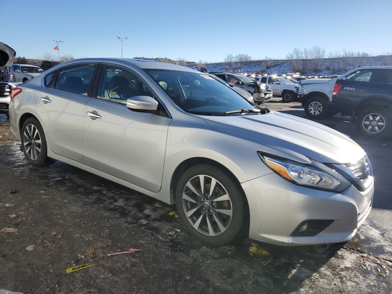 2017 NISSAN ALTIMA 2.5 - Фото 4