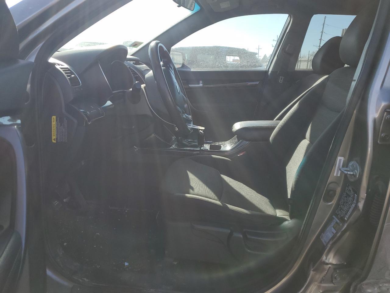 2015 KIA SORENTO LX - Image 7