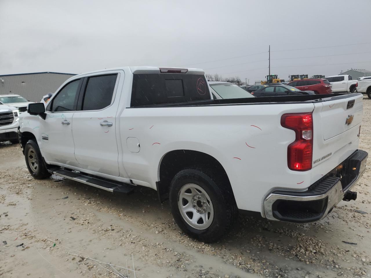2021 CHEVROLET SILVERADO - Фото 2