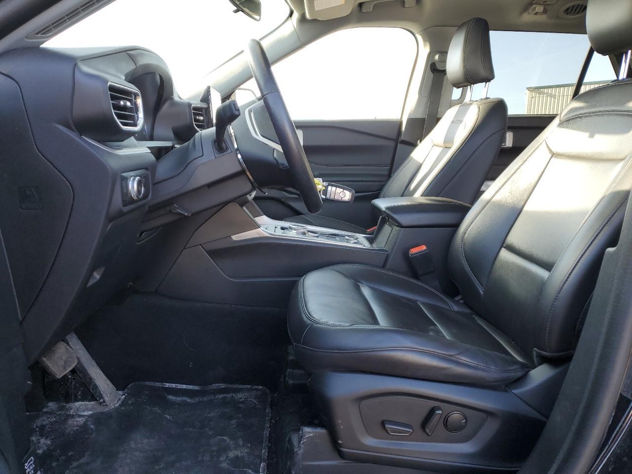 2023 FORD EXPLORER X - Image 7