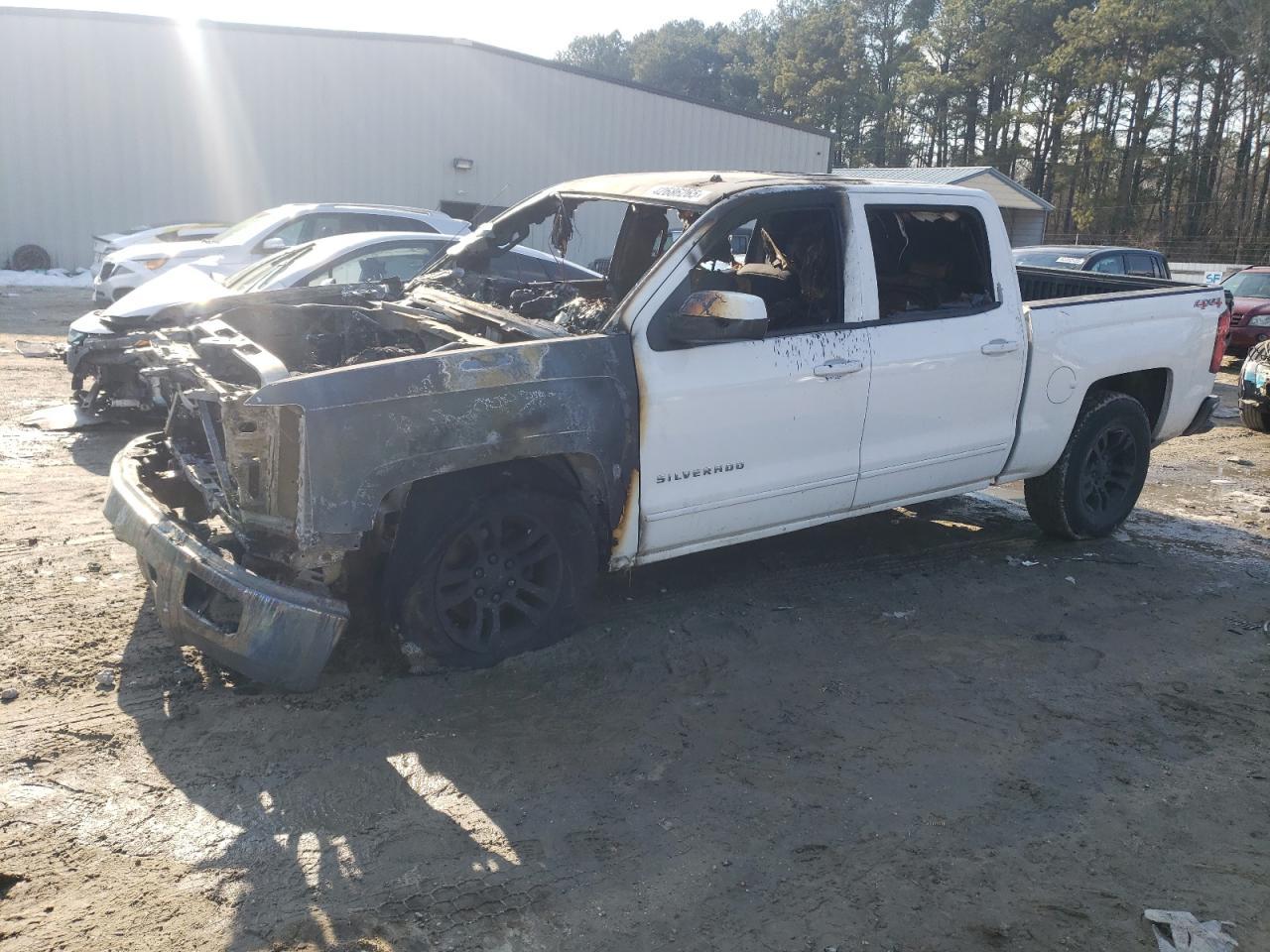 2015 CHEVROLET SILVERADO