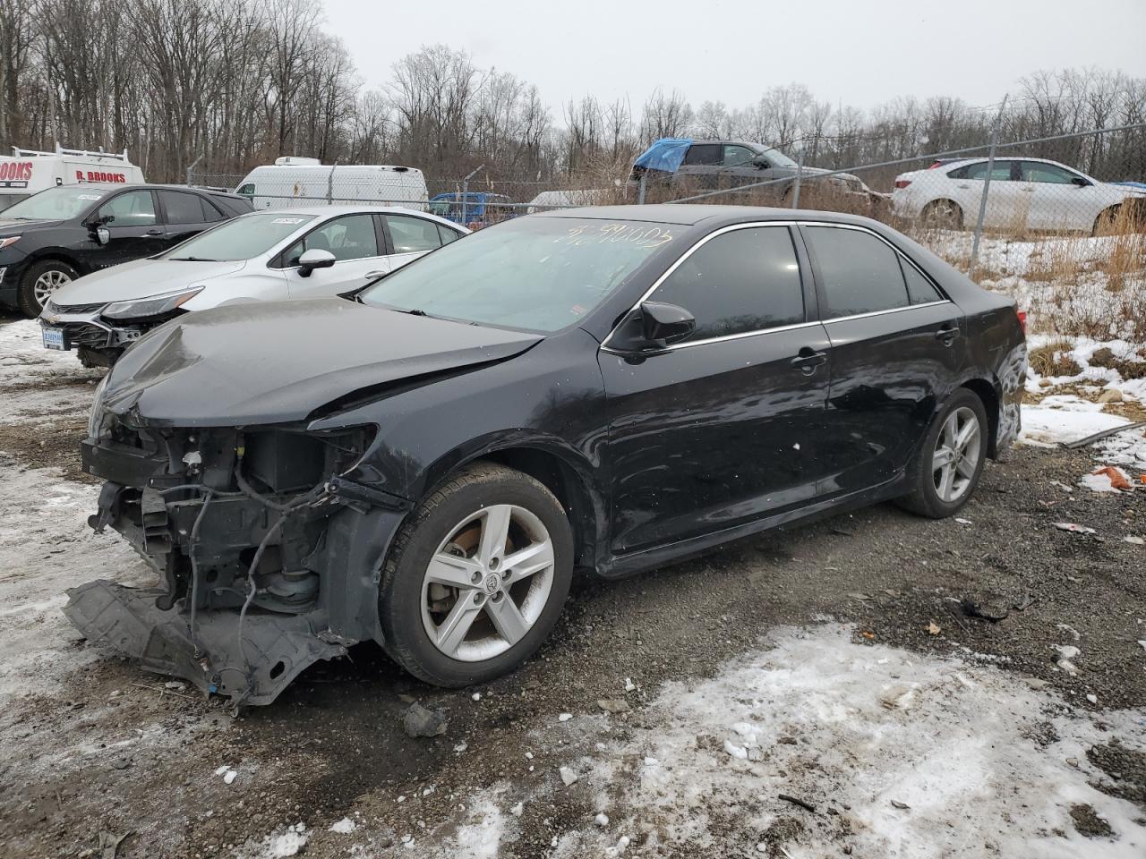2013 TOYOTA CAMRY L