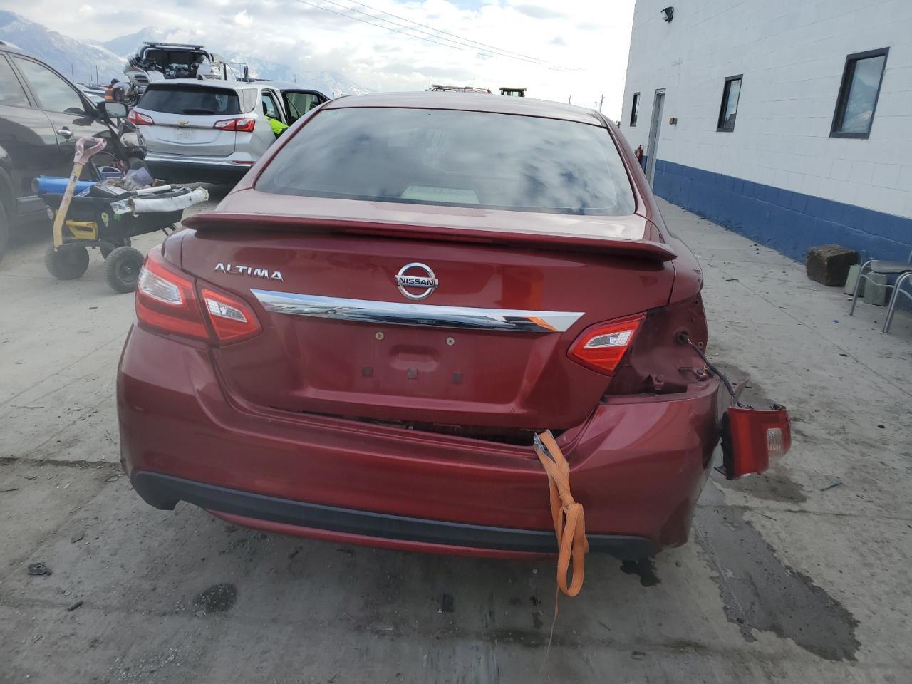 2016 NISSAN ALTIMA 2.5 - Фото 6