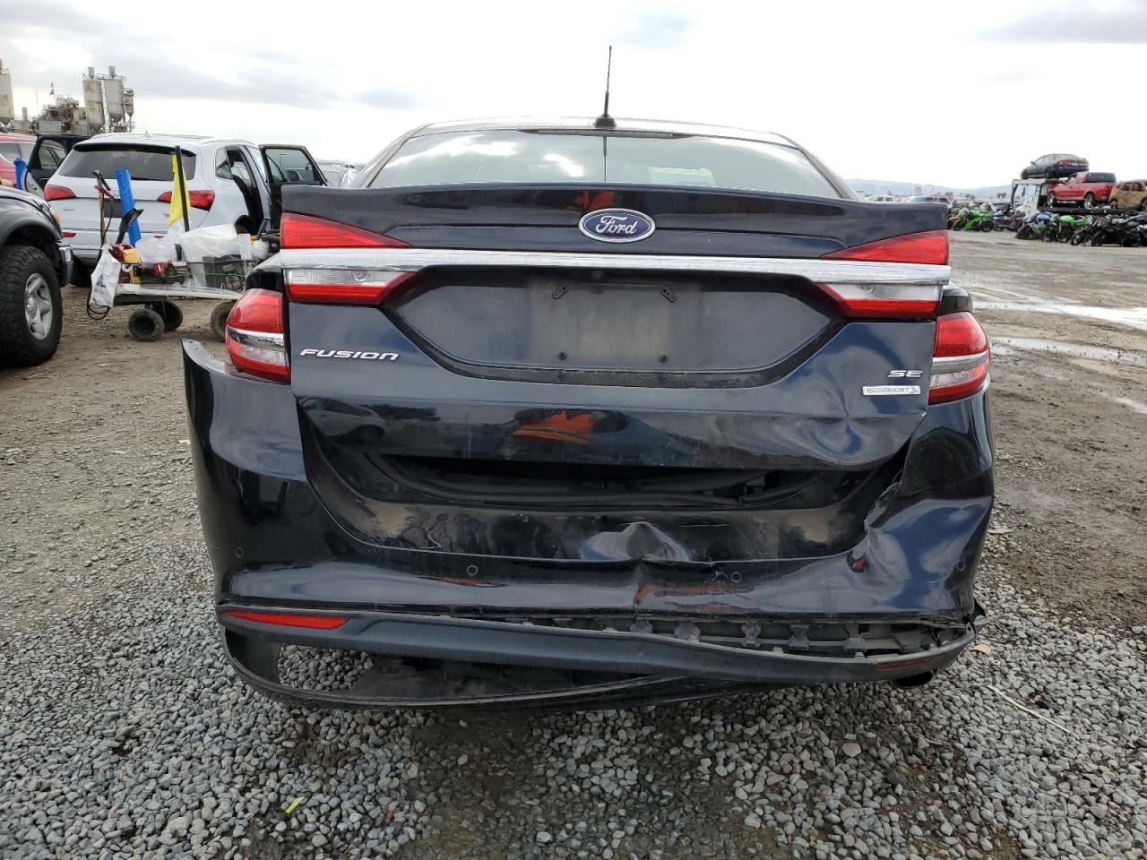 2017 FORD FUSION SE - Фото 6